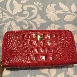 Brahmin wallet